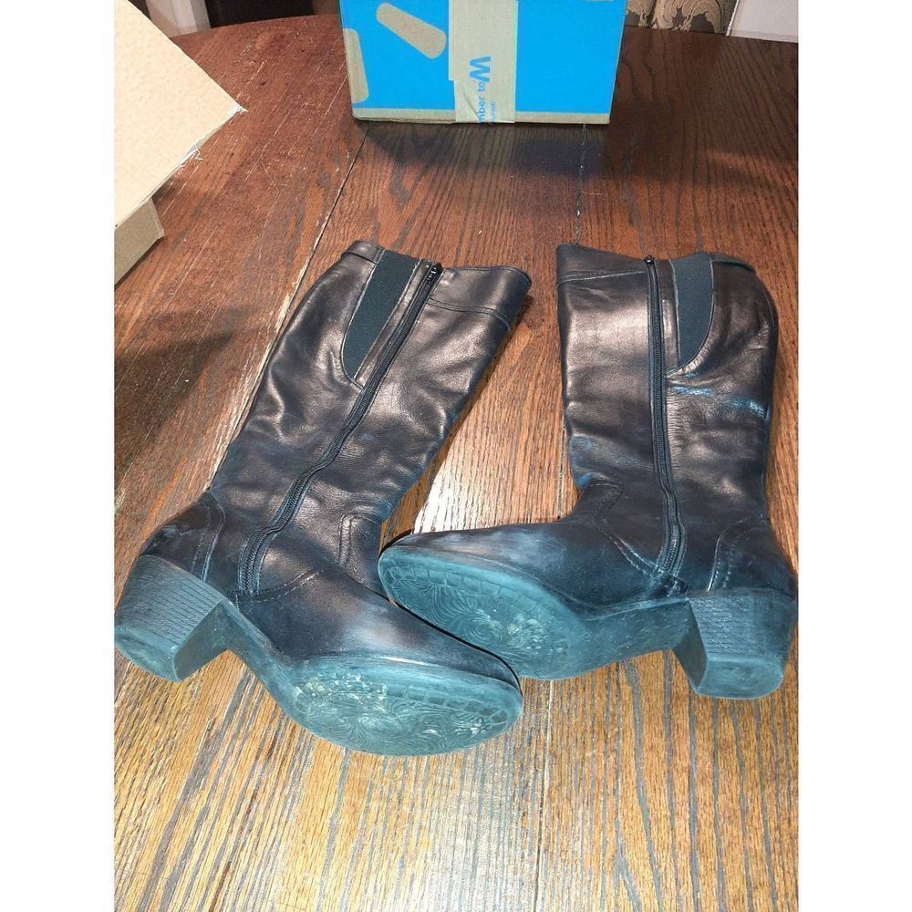 7.5M Nuture Black Knee High Side Zip Boots